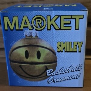 Chinatown Market Smiley Basketball Orniment